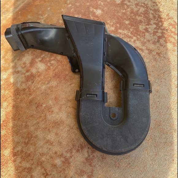 Toyota Genuine OEM Inlet Air Cleaner - Picture 4 of 7